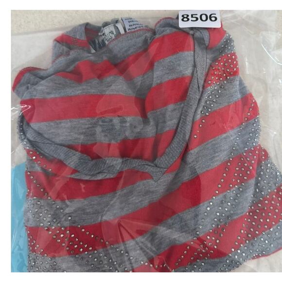 Miss Me Small Top Striped Red Gray Bling Asymetrical Shark Hem Chevron Top - Picture 8 of 8